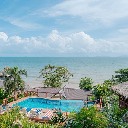 Koh Jum Resort Exterior photo